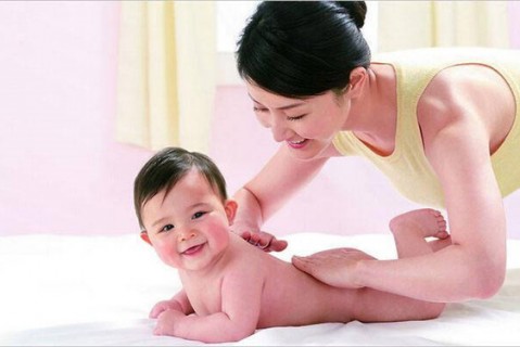 兰州代生宝宝长牙了就断奶了吗 喂奶的六大误区妈妈千万要避开